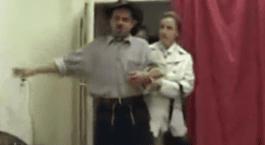 Бухую SEXWIFE обоссали и выебали на глазах мужа